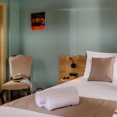 Aparthotel Cathedral (adults Only) *