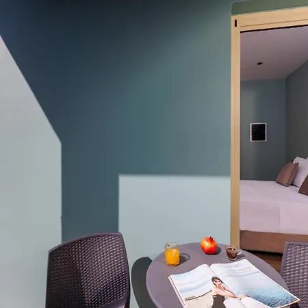 Aparthotel Cathedral (adults Only)